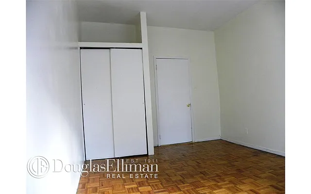 Rented by Douglas Elliman | media 3