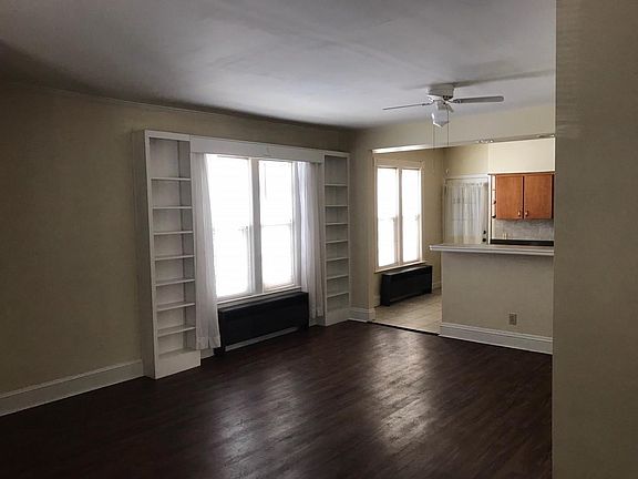Living/dinning room