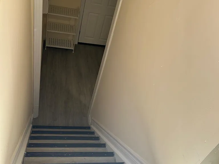 66 Cluett Dr #BASEMENT — Photo 13