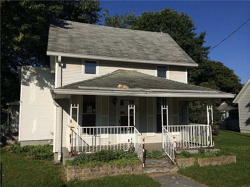 1st image of 512 S Main St