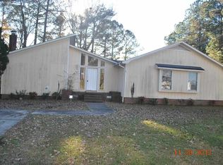 117 Fairway Rd, Jacksonville, NC 28546