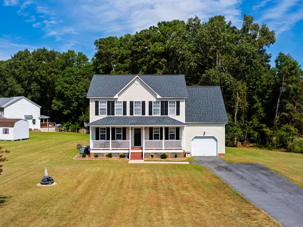 105 Huckleberry Ct, Willow Spring, NC 27592