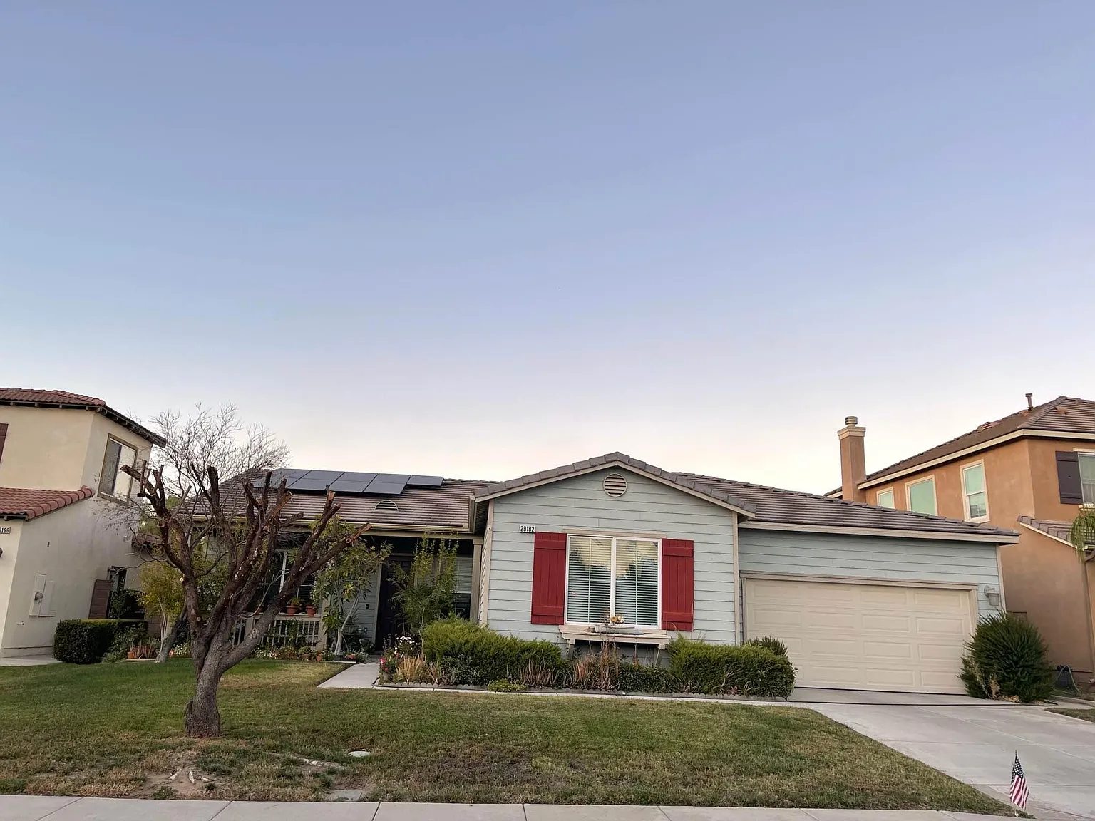 4 bed, 2466 sqft, $3,280 — Photo 1