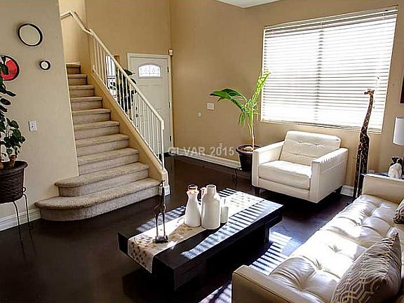 4th image of 265 Ventana Heights St