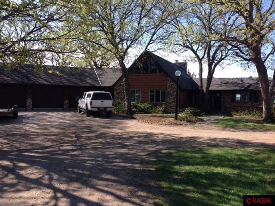 1st image of 60501 Valley Hills Dr
