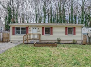 2802 Lansing Dr SW, Roanoke, VA