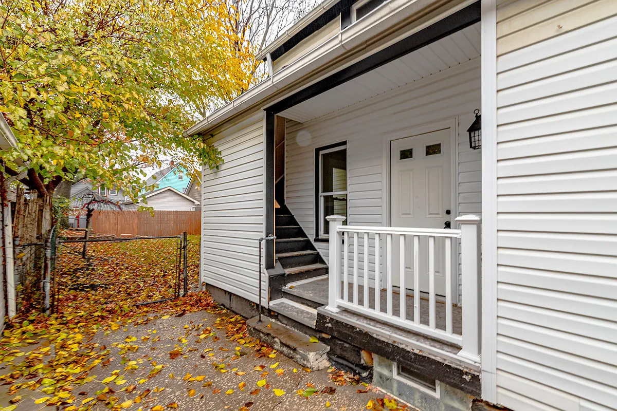 Building Photo - 908 Fruit Ave #UP