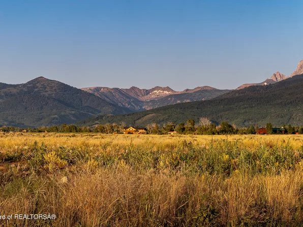 1046 Cahuilla Rd, Driggs, ID 83422