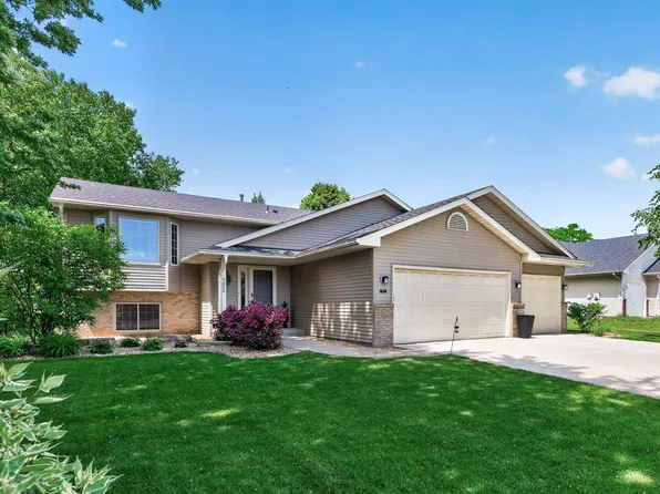 9850 Wynstone Dr, Woodbury, MN 55125