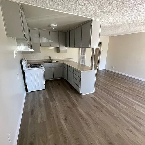 10210 Mountair Ave., Tujunga Photo 1