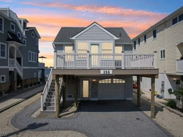 255 W 27Th St, Ship Bottom Boro, NJ 08008
