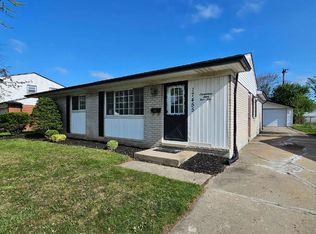 17455 Moors Ave, Fraser, MI 48026