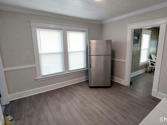 2nd image of 67 Wood St #2