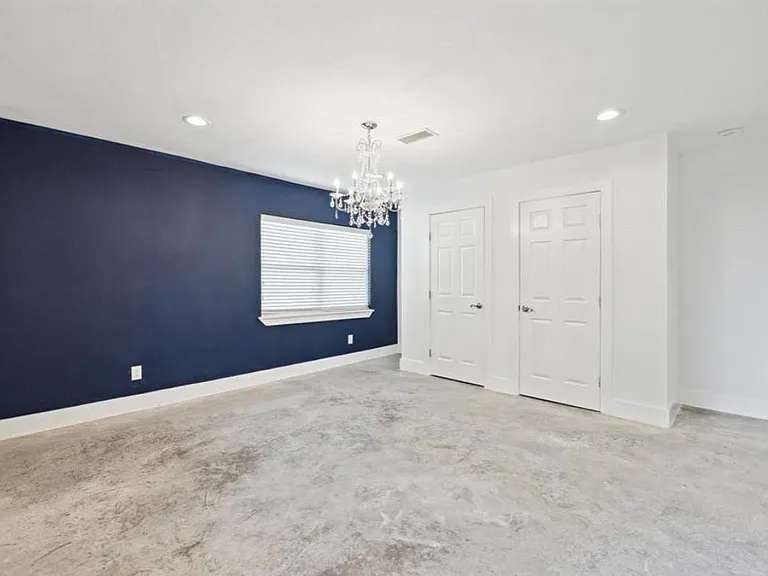 3818 Childress St — Photo 5