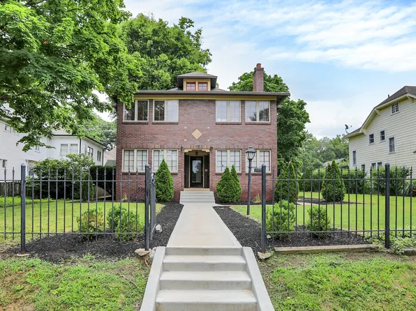 687 Woodruff Place West Dr, Indianapolis, IN 46201