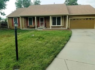 601 E Long Cir, Littleton, CO 80122