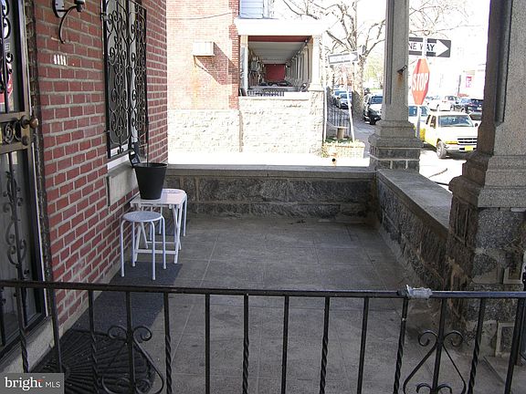 4th image of 4324 Devereaux St