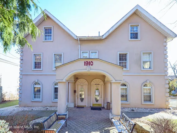 1908 Richmond Rd, Staten Island, NY 10306