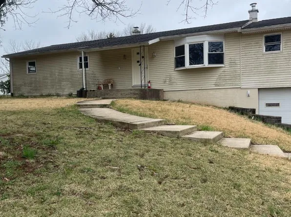 83 Silvertown Rd, Jonestown, PA 17038