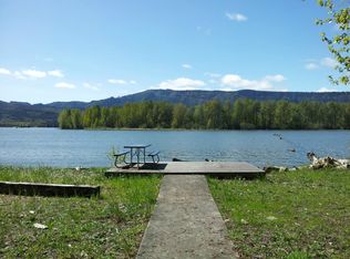 81 W Sunny Sands Rd, Cathlamet, WA 98612