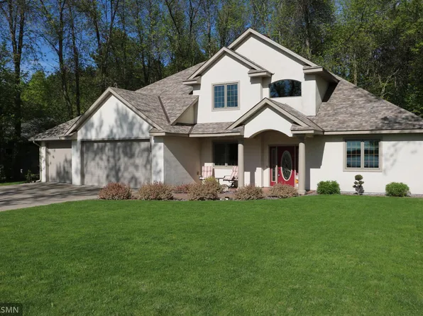 3214 Shorewood Dr, Rush City, MN 55069