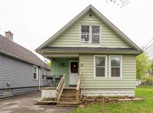 39 Sterling St, Rochester, NY 14606