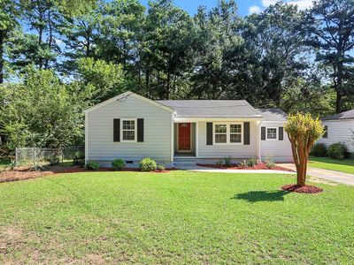493 Barnett Dr, Hapeville, GA, 30354