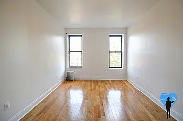 Rented by Next Door Realty NYC