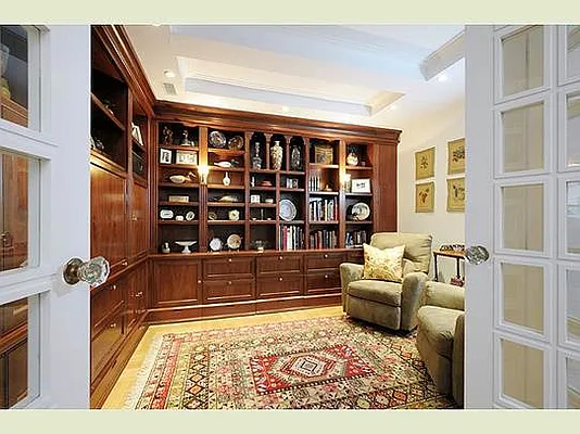Sold by Stribling | media 8