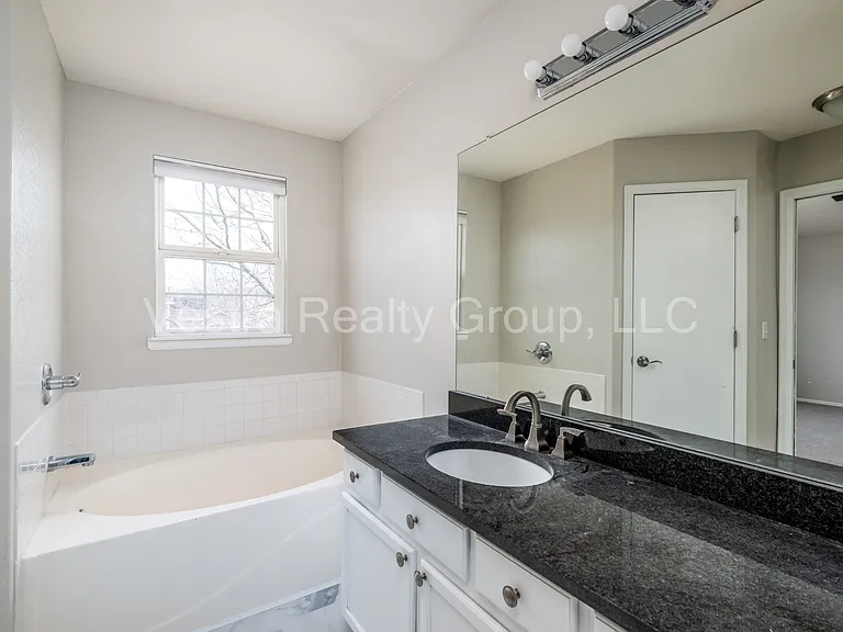 5193 S Liverpool Way — Photo 20