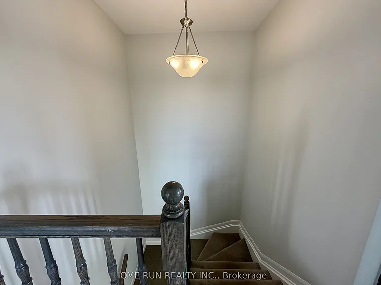 1009 Ballyhale Hts — Photo 15