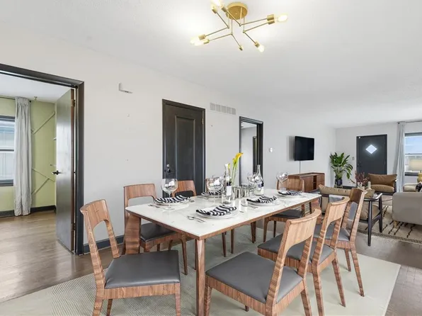 1811 Pendleton Ave, Kansas City, MO 64124