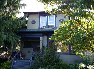 512 18th Ave E, Seattle, WA 98112