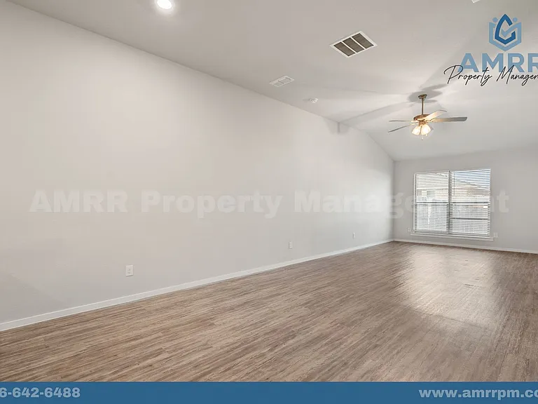 1626 133rd St — Photo 11