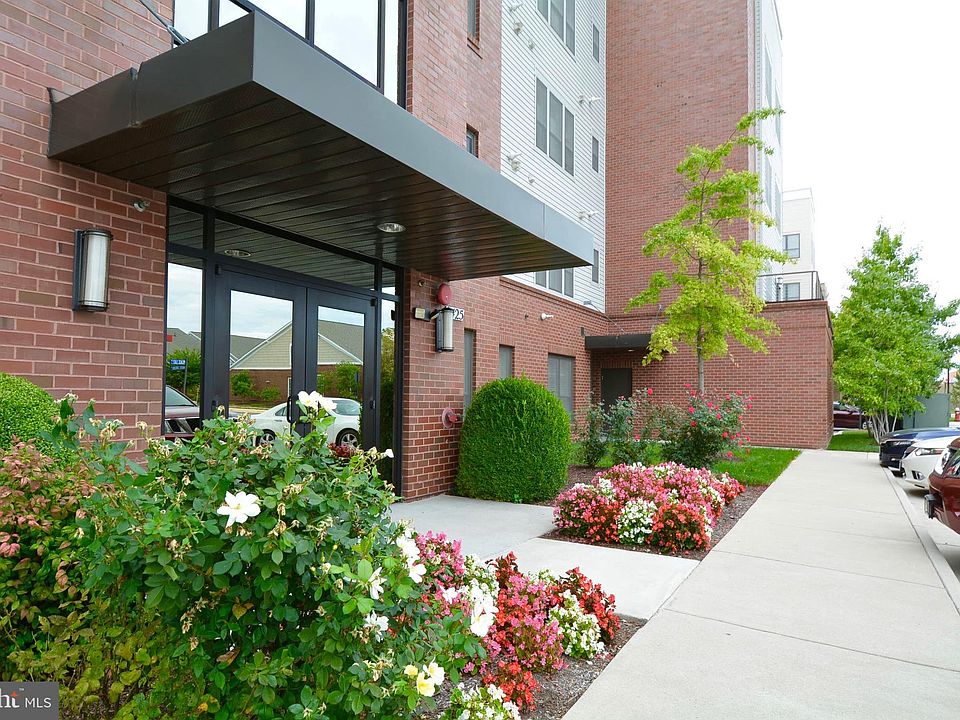 1st image of 8425 Peace Lily Ct APT 111