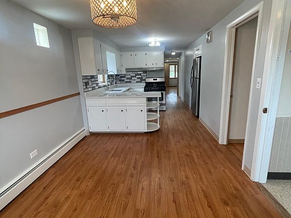 5th image of 5419 S Lorel Ave #2