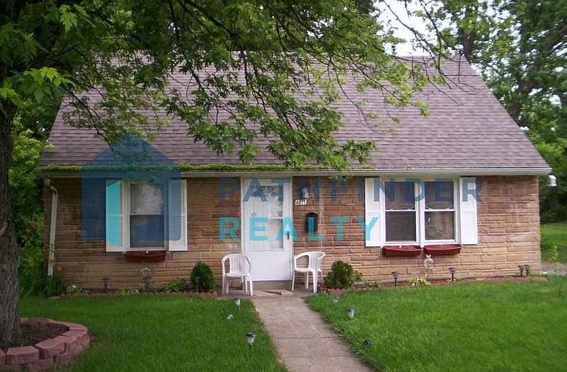 1st image of 4111 Larkspur Dr