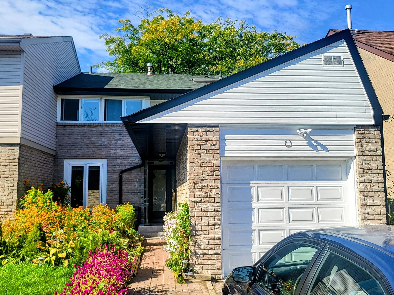 2 bed, $1,600 — Photo 2