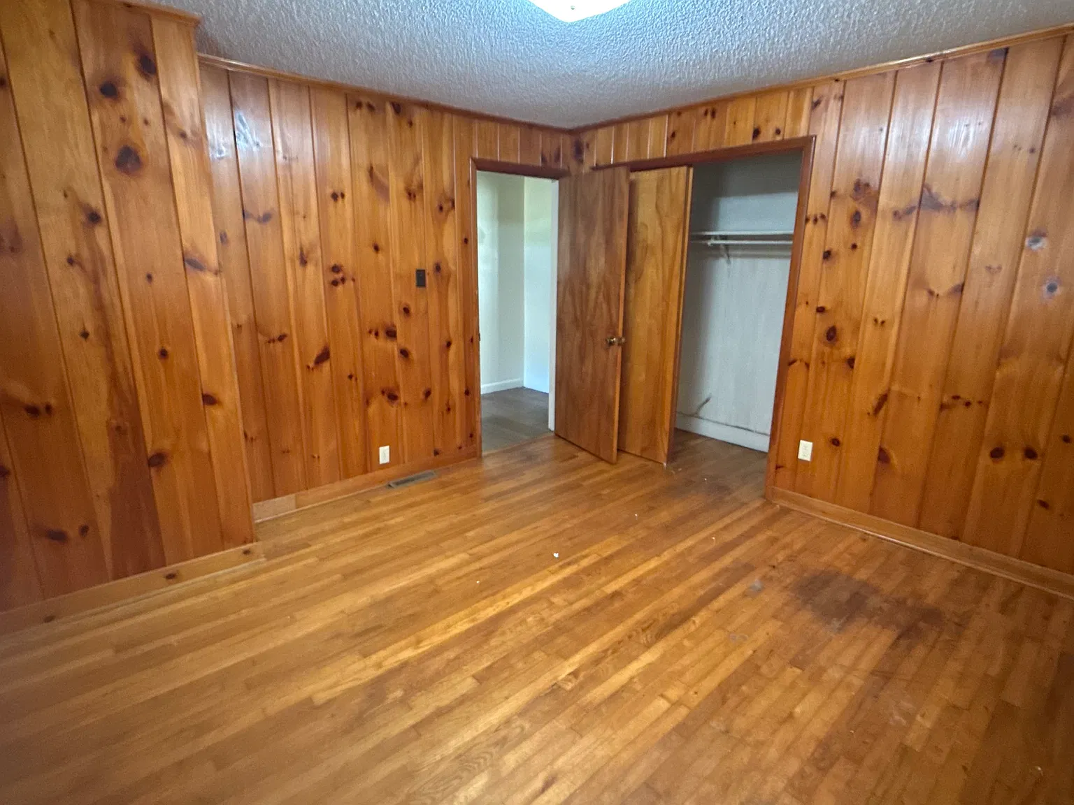 3 bed, 1644 sqft, $1,500 — Photo 4
