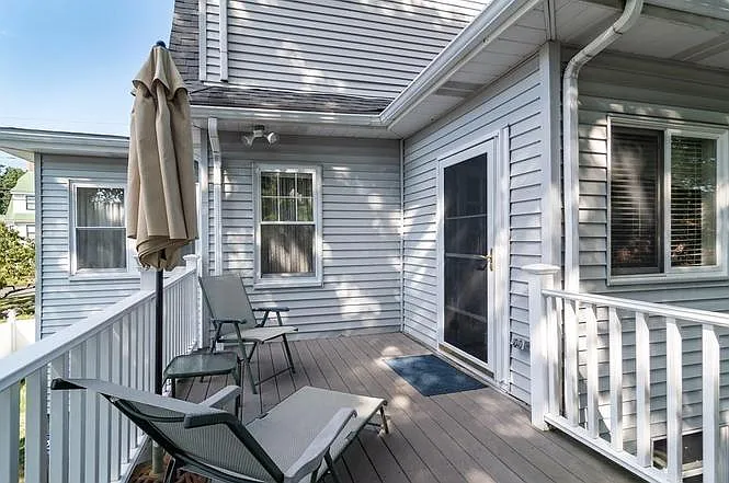 11 Parker St #A — Photo 5