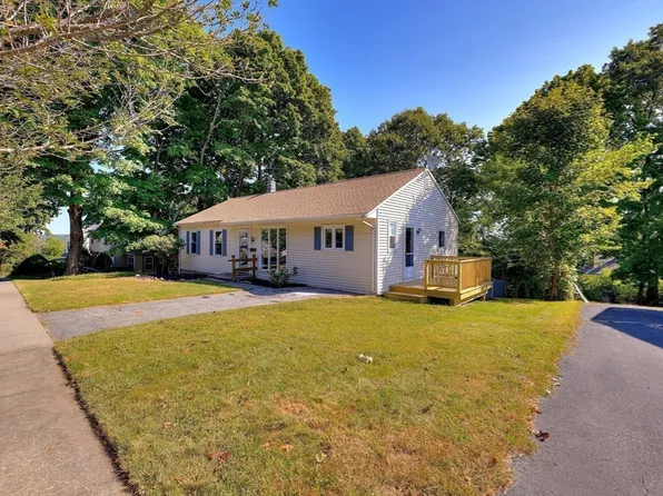 25 Tahanto Rd, Worcester, MA 01602