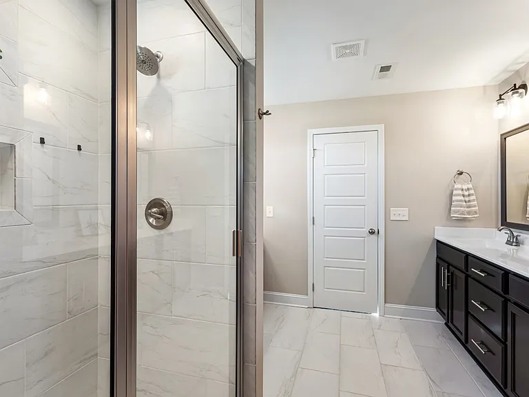 2433 Bucklin Dr — Photo 29