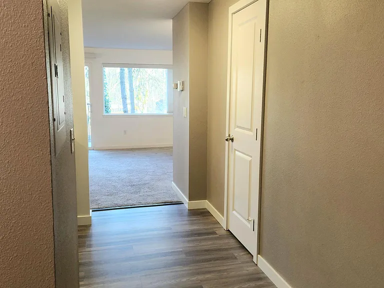 700 Front St S #D207 — Photo 5