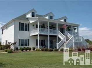 505 E Windward Landing Pl, Hampstead, NC 28443