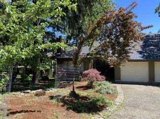 3807 Wilshire Ln, Eugene, OR