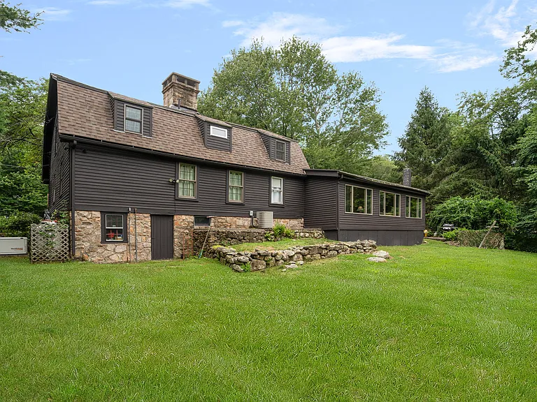 1515 South Rd — Photo 26