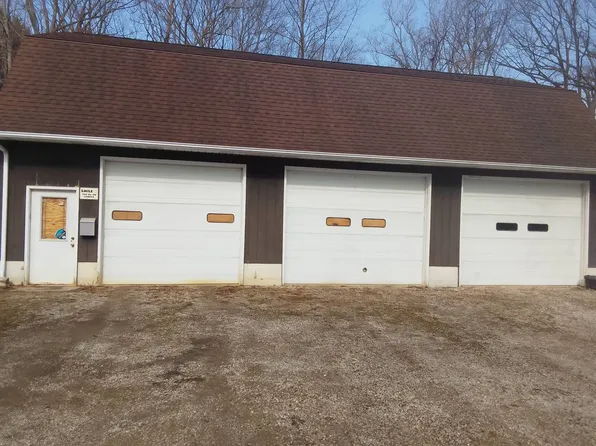 9735 Chillicothe Rd, Willoughby, OH 44094