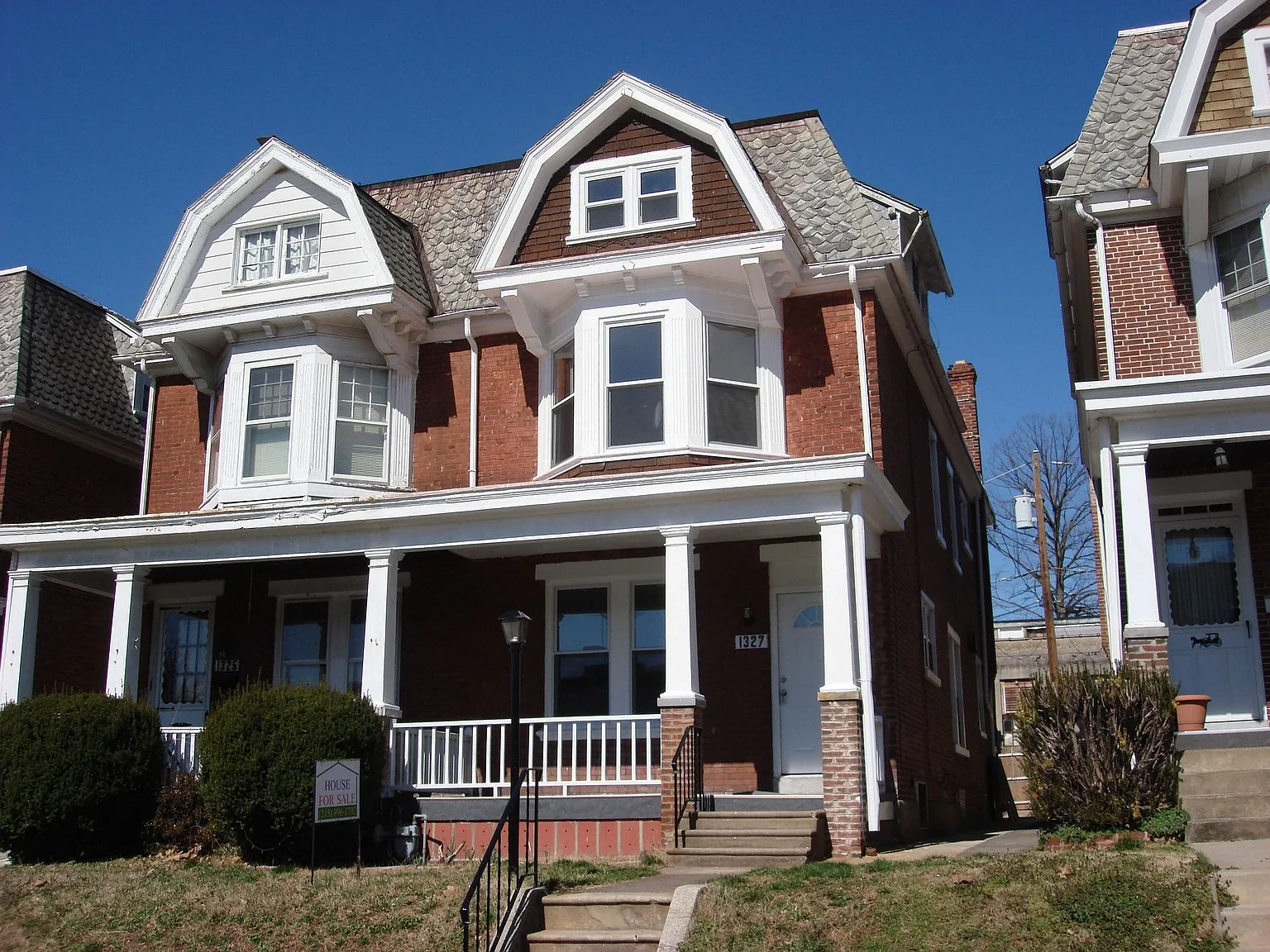 1327 Pine St photo 1