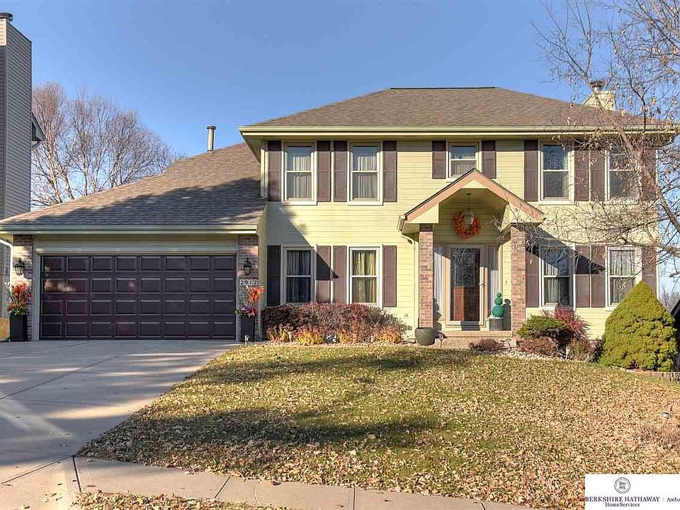 1st image of 2912 Courtney Dr