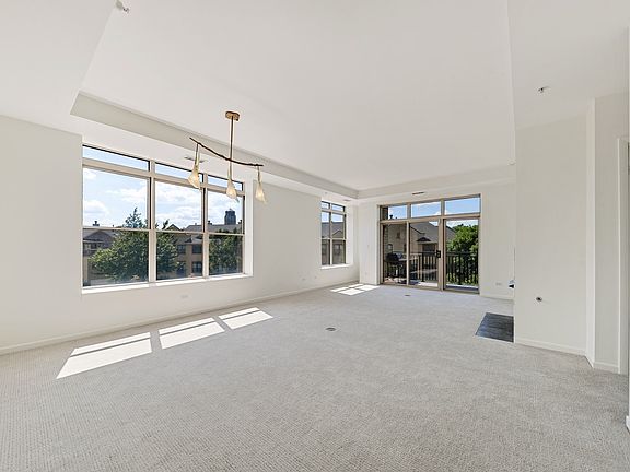 Living Room/ Dining Room